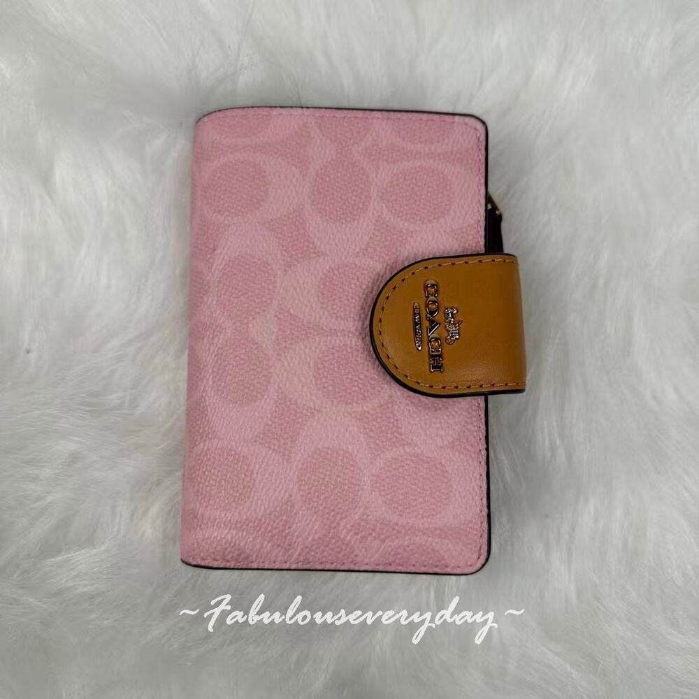 Coach Medium Corner Zip Wallet In Signature Canvas Gold/Powder Pink CEC29 NWT